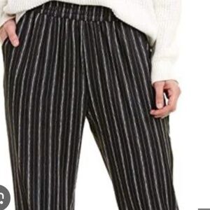 BCBGMaxAzria High Rise Pull-on Taper Pants